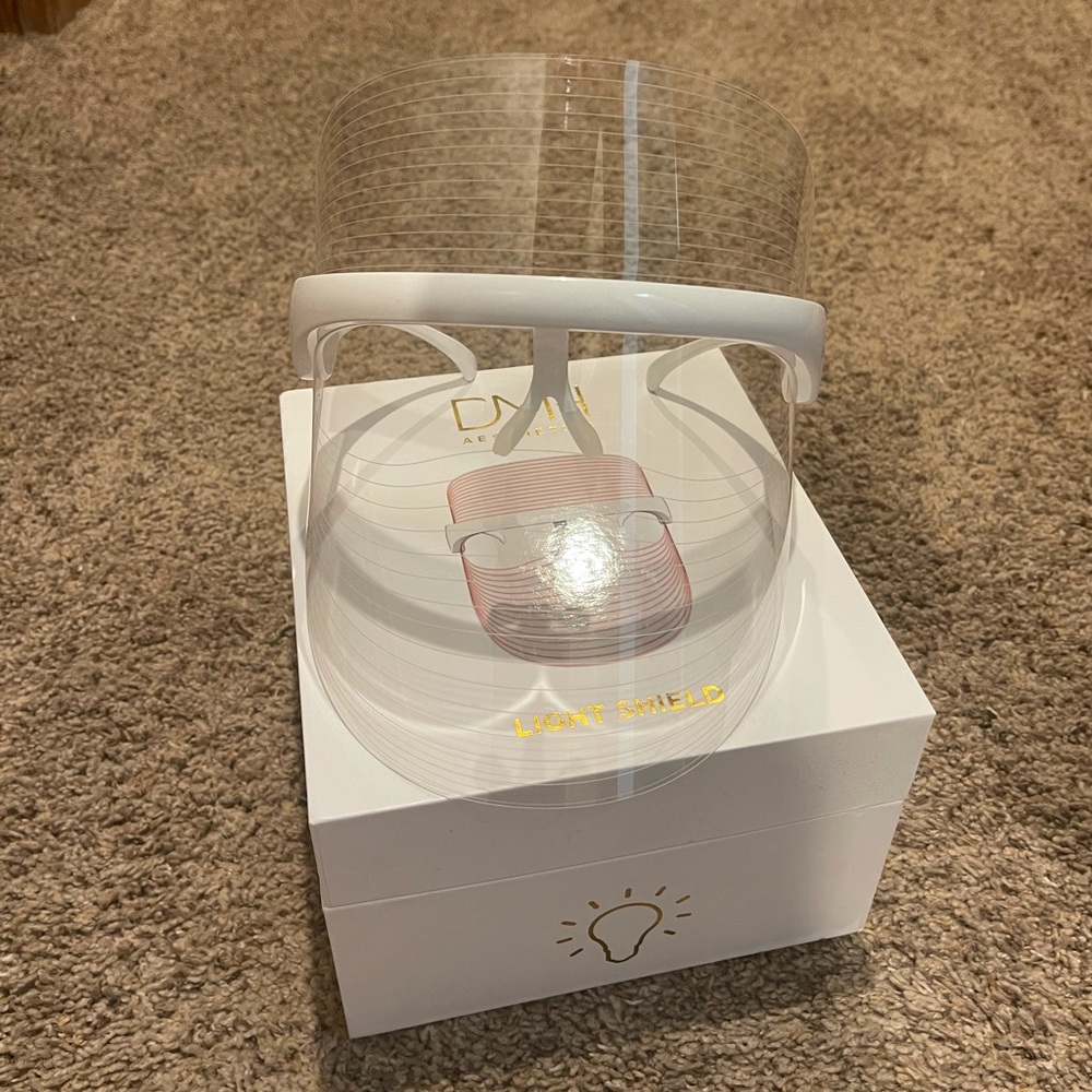 DMH Aesthetics Light Shield